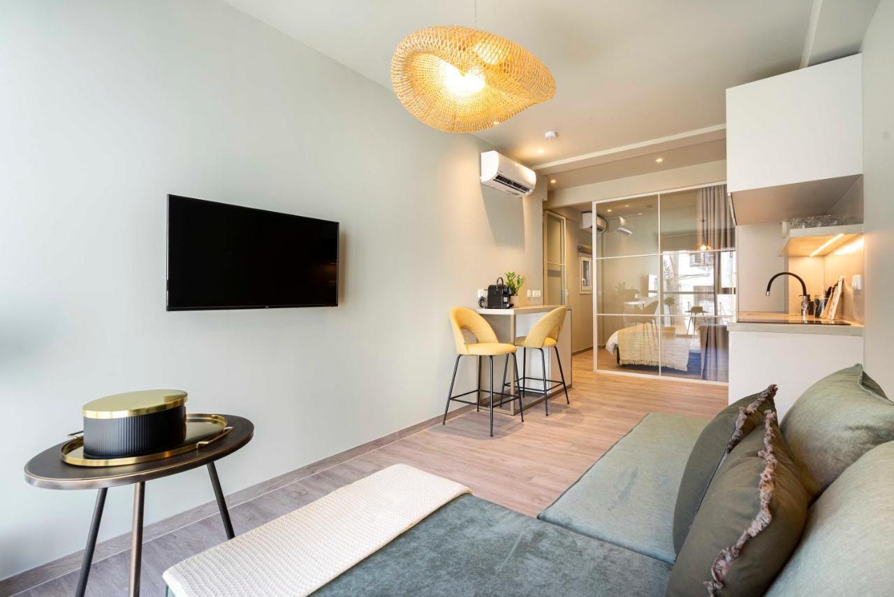 Yalarent Stunning Apartments At The Heart Of أثينا المظهر الخارجي الصورة