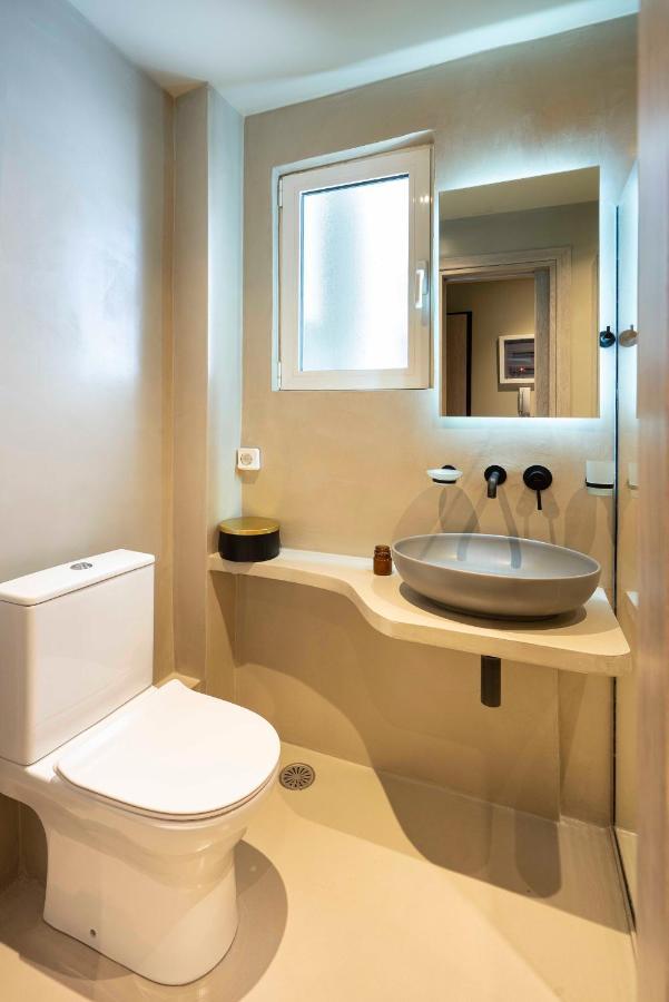Yalarent Stunning Apartments At The Heart Of أثينا المظهر الخارجي الصورة
