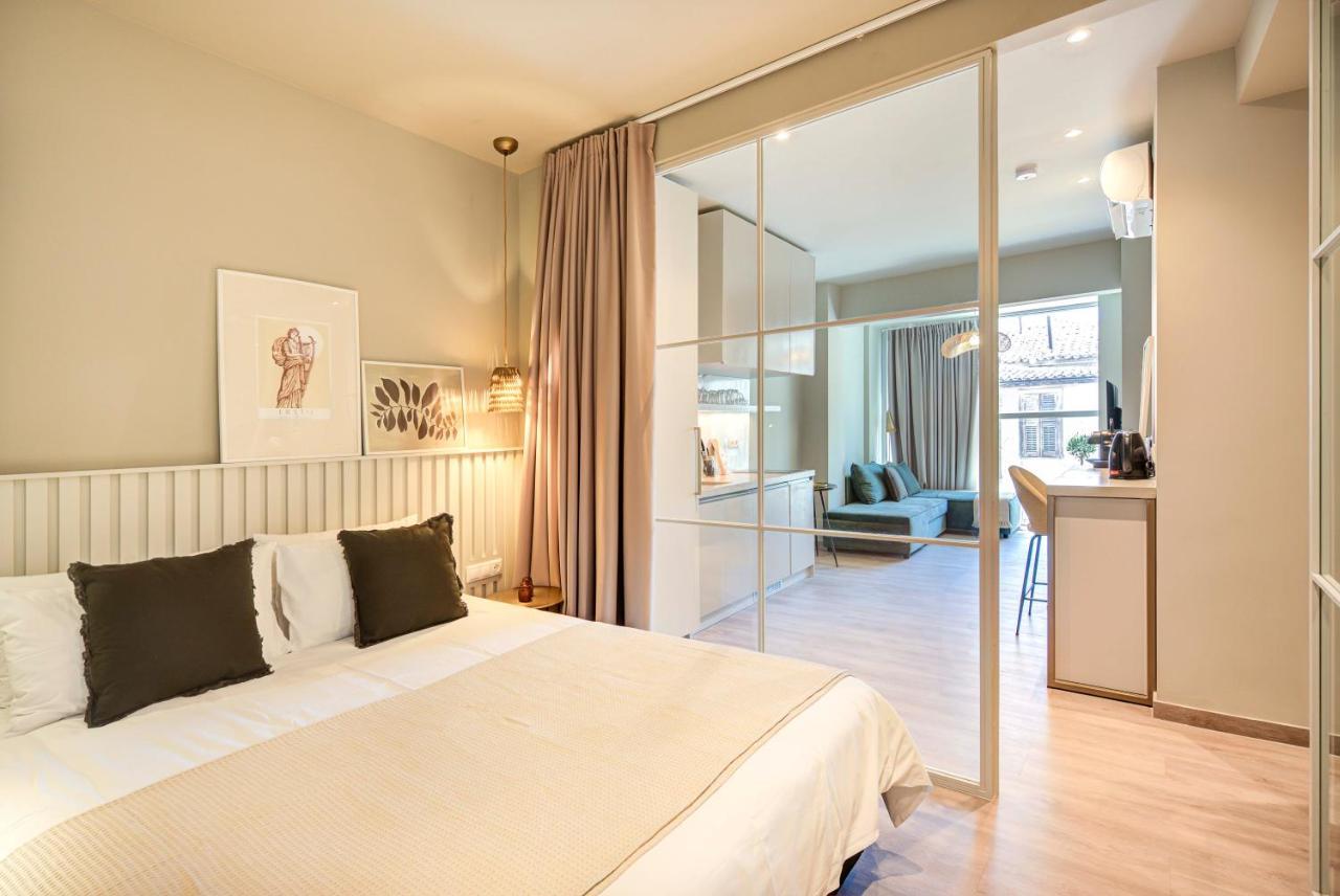 Yalarent Stunning Apartments At The Heart Of أثينا المظهر الخارجي الصورة
