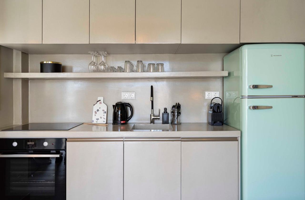 Yalarent Stunning Apartments At The Heart Of أثينا المظهر الخارجي الصورة