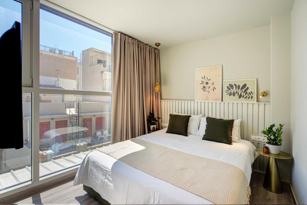 Yalarent Stunning Apartments At The Heart Of أثينا المظهر الخارجي الصورة