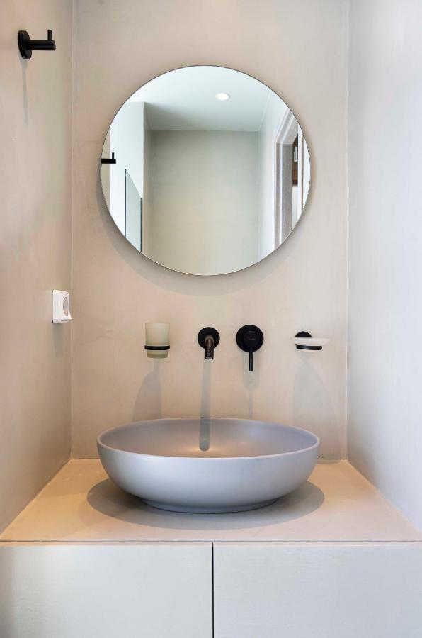 Yalarent Stunning Apartments At The Heart Of أثينا المظهر الخارجي الصورة