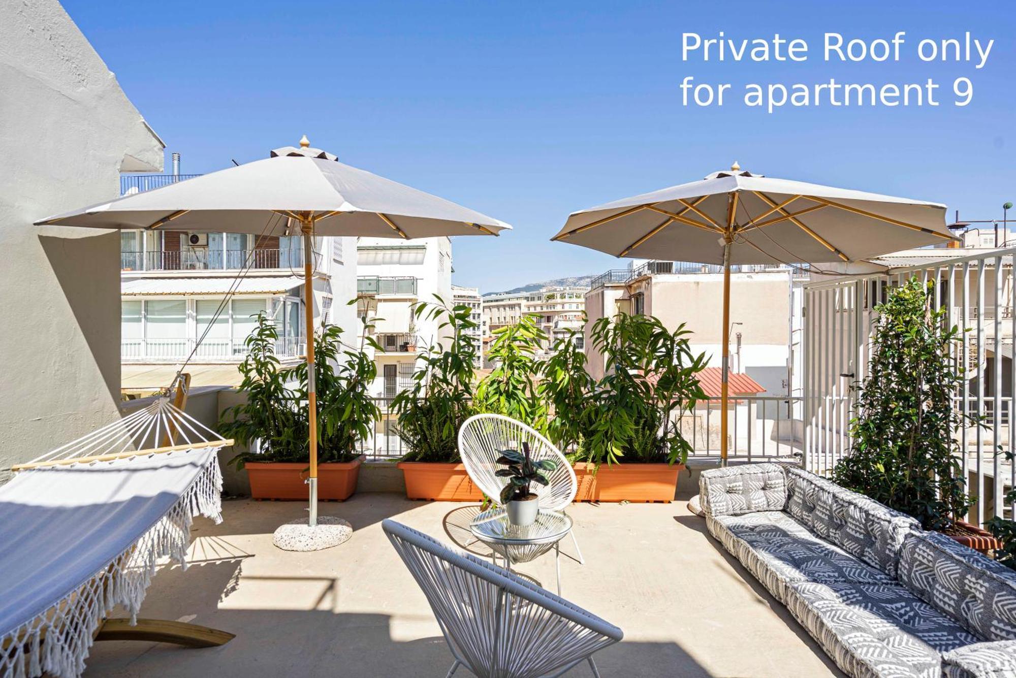 Yalarent Stunning Apartments At The Heart Of أثينا المظهر الخارجي الصورة